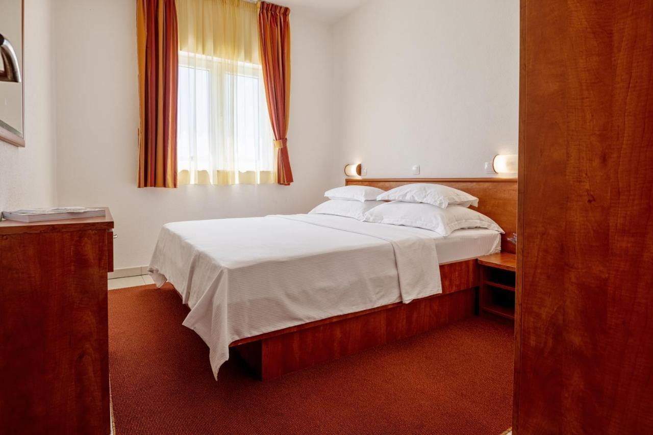 Hotel Posejdon Neum Εξωτερικό φωτογραφία